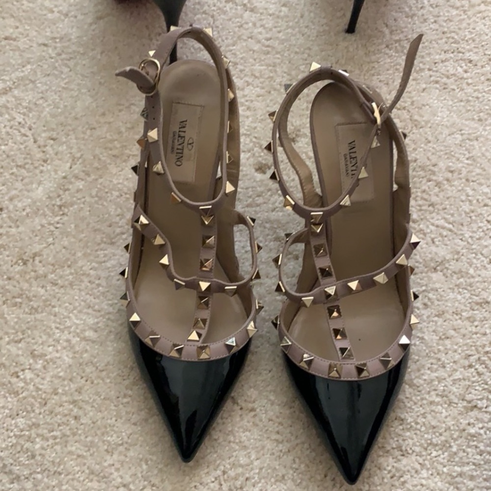 Valentino RockStuds